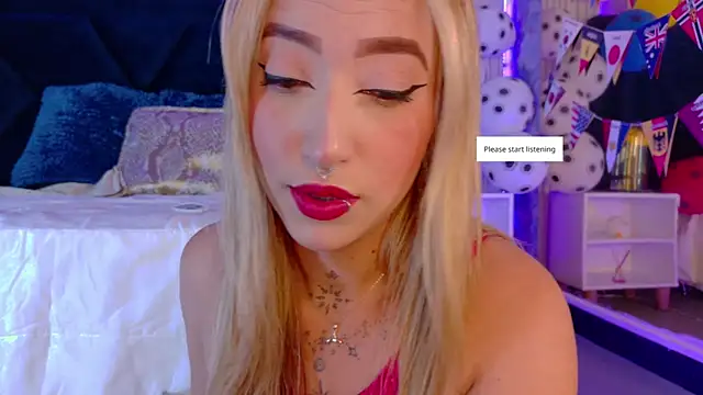 MollyCruz online show from June 25, 2026, 1:05 pm