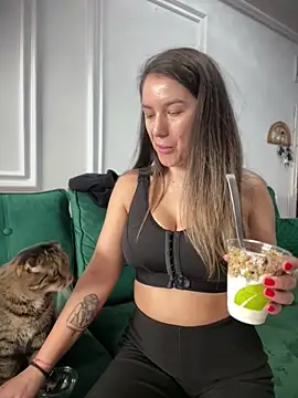 Snapshot of HotXMom chatting on March 3, 2026, 7:26 am HotXMom online show from March 3, 2026, 7:26 am