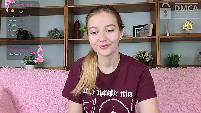 Ksuhesa online show from September 14, 2025, 8:04 am