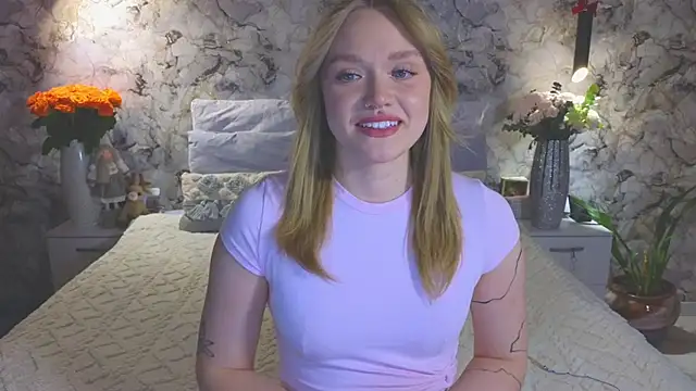 Snapshot of Aurora_Golden1 chatting on February 16, 2026, 3:10 pm Aurora Golden1 online show from February 16, 2026, 3:10 pm