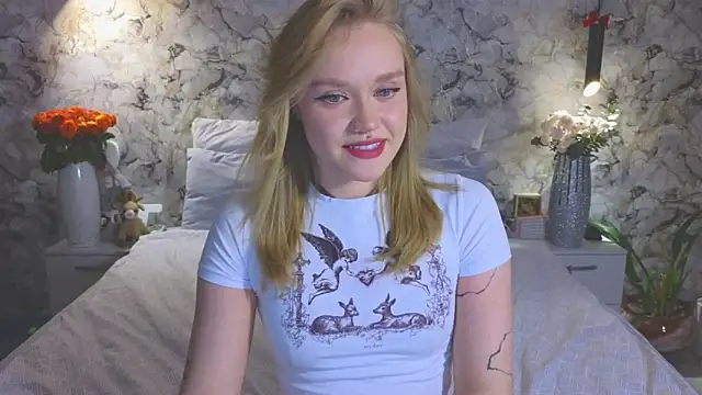 Snapshot of Aurora_Golden1 chatting on February 20, 2026, 5:26 pm Aurora Golden1 online show from February 20, 2026, 5:26 pm