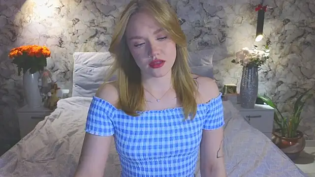 Snapshot of Aurora_Golden1 chatting on February 19, 2026, 4:59 pm Aurora Golden1 online show from February 19, 2026, 4:59 pm