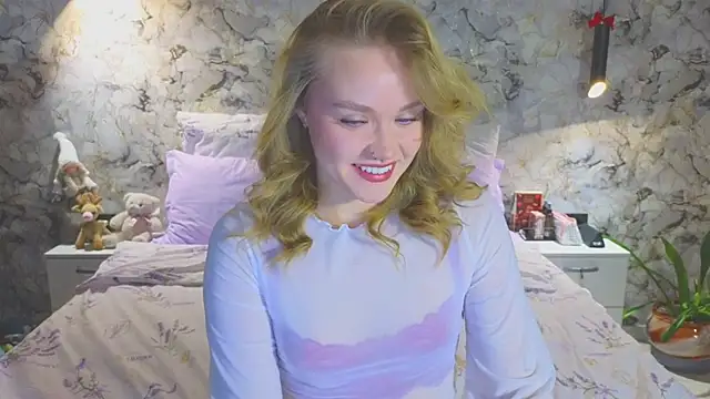 Aurora Golden1 online show from January 13, 2026, 4:44 pm