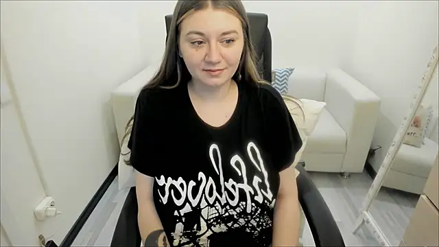 AlisaBacker online show from March 1, 2025, 6:03 am