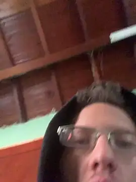 SOYMRX online show from February 25, 2025, 6:33 pm