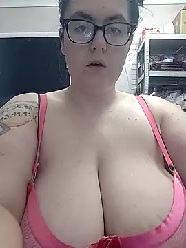 CummingStars98 online show from December 18, 2025, 9:36 am