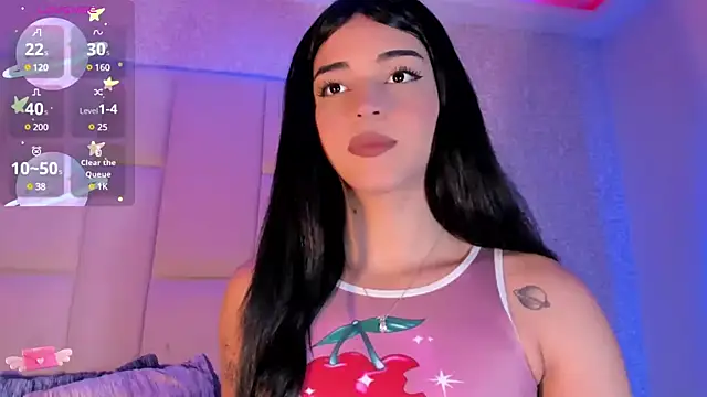 Summer walkerr online show from March 10, 2025, 12:38 pm