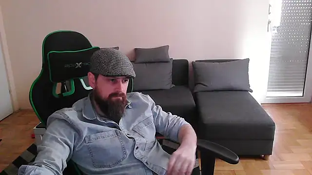 Snapshot of DickStaza chatting on March 11, 2025, 2:18 pm DickStaza online show from March 11, 2025, 2:18 pm