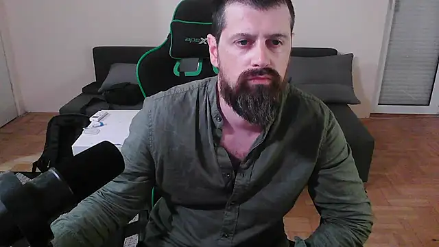 Snapshot of DickStaza chatting on September 19, 2025, 7:51 pm DickStaza online show from September 19, 2025, 7:51 pm