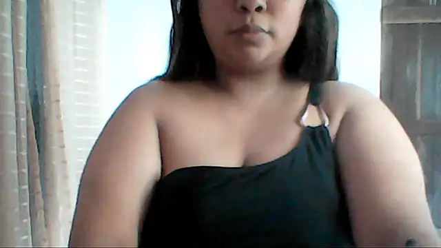 ArisaGonzalez online show from July 7, 2026, 1:47 pm
