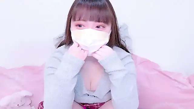 Snapshot of x--Miu--x chatting on March 3, 2026, 11:17 am x--Miu--x online show from March 3, 2026, 11:17 am