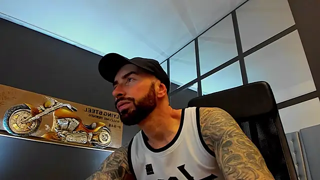 AronGrant online show from February 8, 2026, 9:51 am