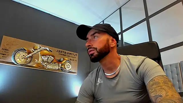 AronGrant online show from October 24, 2025, 9:19 am