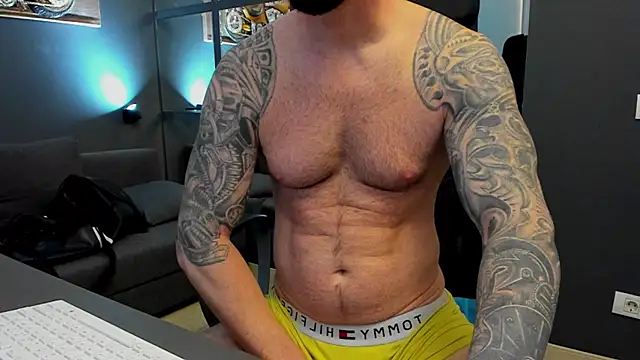AronGrant online show from May 4, 2026, 8:50 am