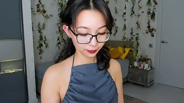 AgnieszkaBanana online show from November 15, 2025, 8:02 pm