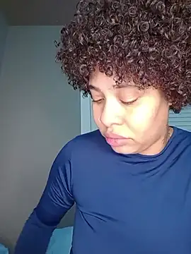 Snapshot of Su_Duarte_1 chatting on May 13, 2026, 1:12 am Su Duarte 1 online show from May 13, 2026, 1:12 am