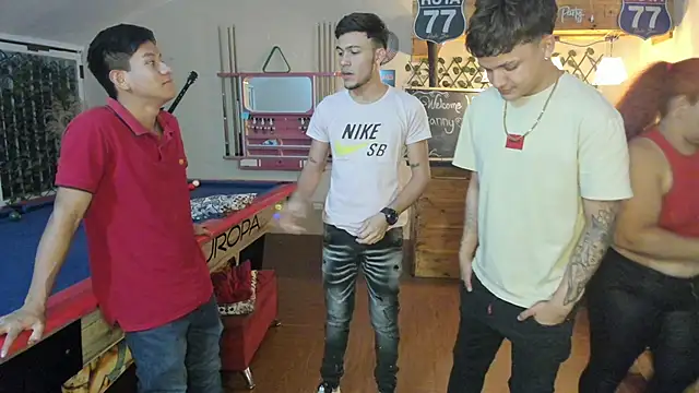 theorder-ofladys online show from March 15, 2025, 8:37 am