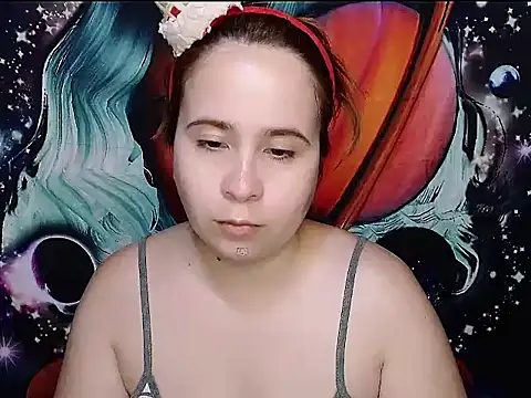 SubLayla01 online show from September 10, 2025, 6:29 pm