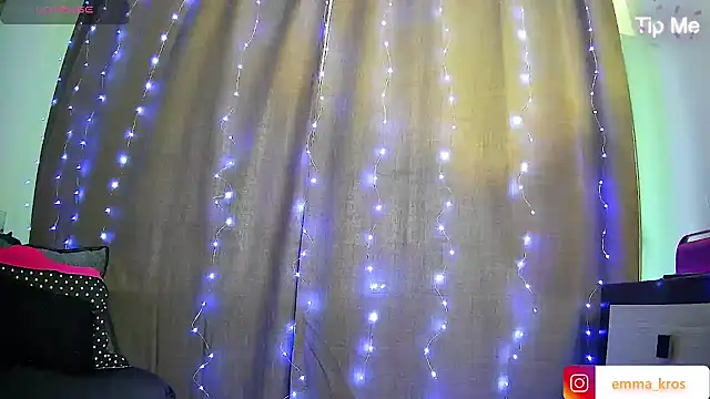 EmmaKrosss online show from May 11, 2026, 11:55 am