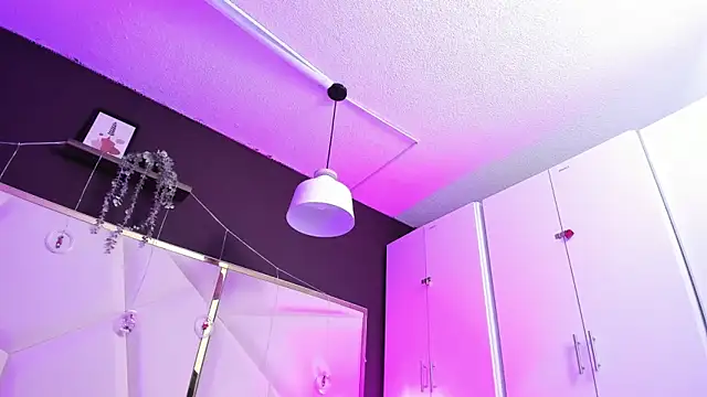 April bowie online show from January 7, 2026, 11:37 am