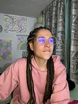 Hellen dumont online show from May 1, 2026, 12:04 am