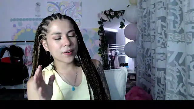Hellen dumont online show from April 23, 2026, 2:18 am