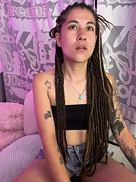 Hellen dumont online show from May 5, 2026, 1:52 am