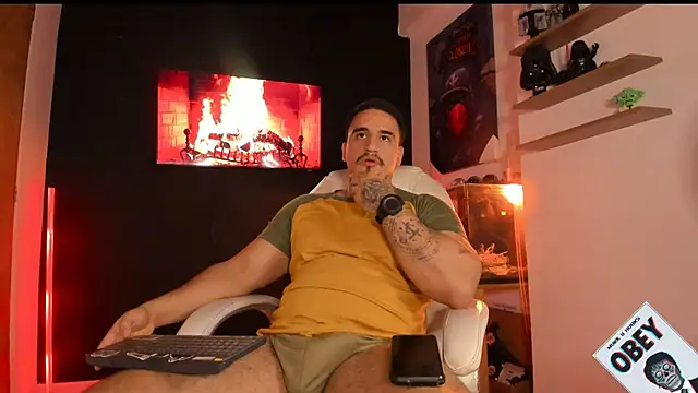 Snapshot of kingbear777 chatting on September 10, 2025, 1:59 am kingbear777 online show from September 10, 2025, 1:59 am