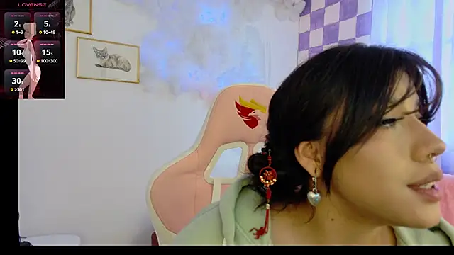 Ag4ta  online show from February 10, 2025, 10:40 pm