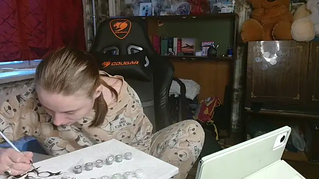 ElenaMaeer online show from December 5, 2024, 11:55 am