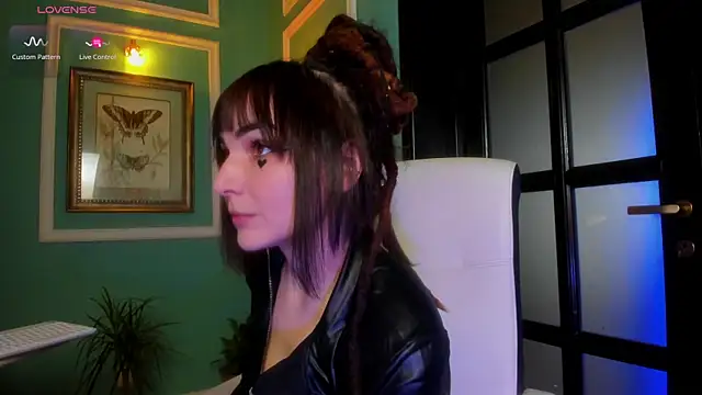 1Munique online show from December 2, 2025, 12:29 pm