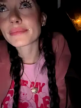 Melissa crazy online show from October 16, 2025, 3:42 pm