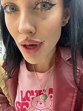 Melissa crazy online show from March 18, 2025, 3:12 pm