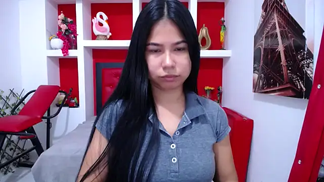 Letty Plugxo online show from October 1, 2025, 12:31 pm