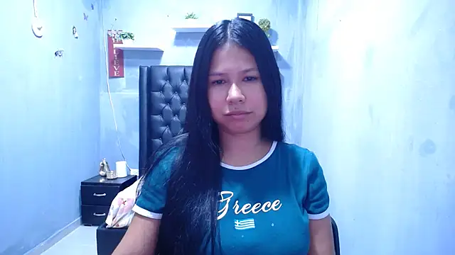 Letty Plugxo online show from May 7, 2026, 1:36 pm
