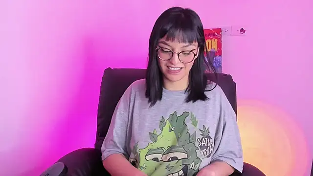 Collin Sam online show from December 17, 2025, 5:23 am