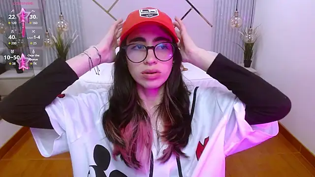 LenaRoses online show from November 15, 2025, 1:15 pm