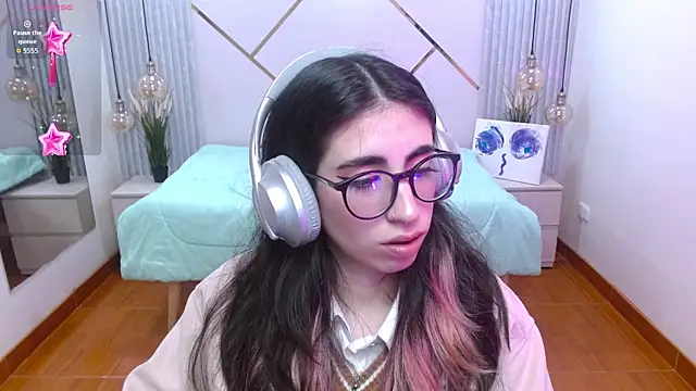 LenaRoses online show from January 10, 2026, 7:53 pm