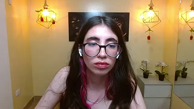 LenaRoses online show from March 2, 2025, 2:51 am