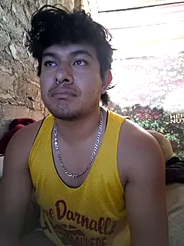 GusssHOT online show from April 7, 2026, 7:26 pm