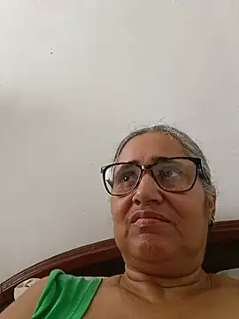 Snapshot of _candi chatting on June 24, 2026, 6:28 pm candi online show from June 24, 2026, 6:28 pm