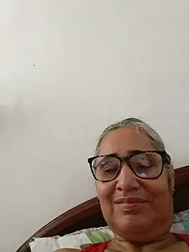 Snapshot of _candi chatting on August 1, 2026, 1:20 pm candi online show from August 1, 2026, 1:20 pm