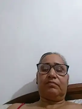 Snapshot of _candi chatting on July 2, 2026, 12:44 am candi online show from July 2, 2026, 12:44 am
