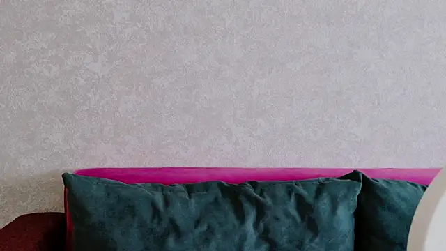 Snapshot of Miss_Arwen chatting on December 5, 2025, 5:50 am Miss Arwen online show from December 5, 2025, 5:50 am