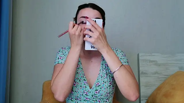 Snapshot of Miss_Arwen chatting on June 4, 2026, 9:58 am Miss Arwen online show from June 4, 2026, 9:58 am