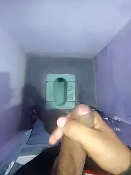 studboy1111 online show from March 12, 2026, 9:19 pm