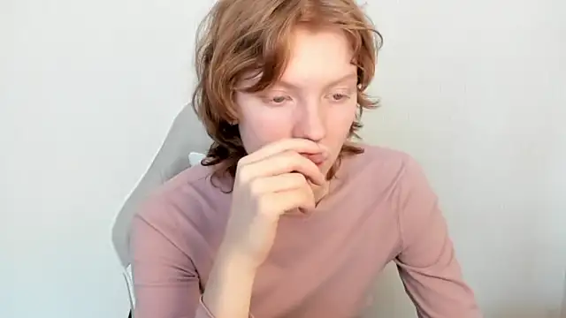 StellaDavis online show from February 26, 2026, 8:03 am