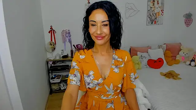 Blackeyeslady online show from June 10, 2026, 1:56 pm