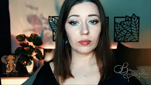 MissBeverlyMills online show from February 10, 2025, 5:41 pm