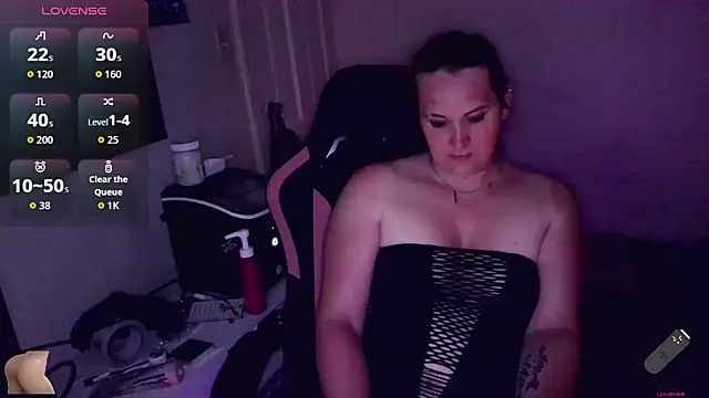 sweetmorgan1 online show from June 22, 2026, 3:01 am